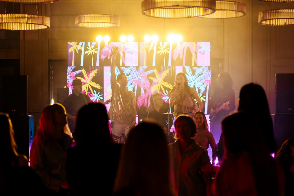 Кавер-группа Краснодар - "Сарафан Радио"