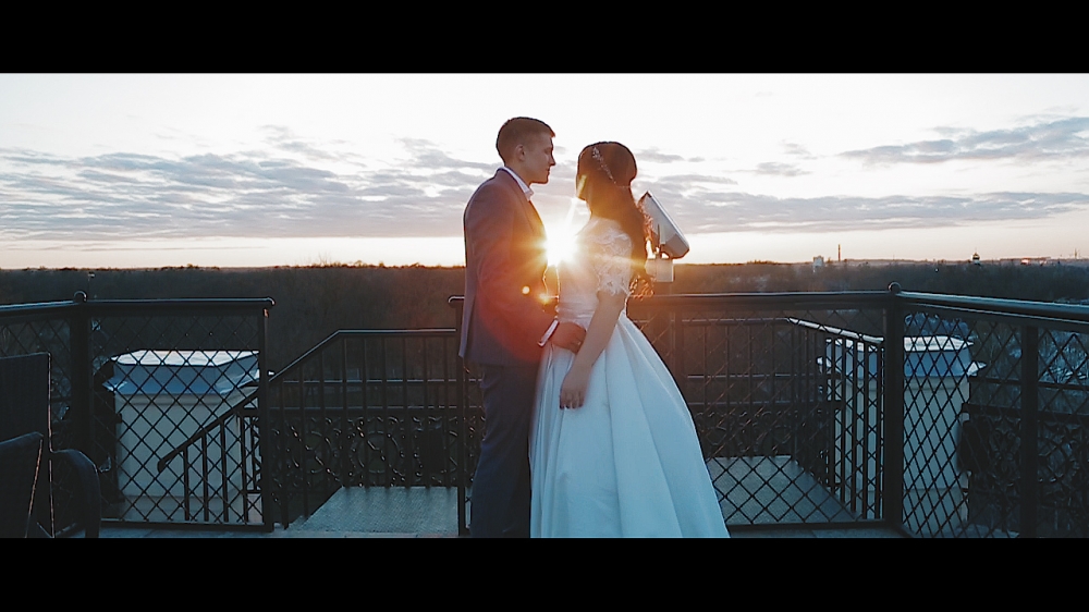 Кадры из свадебных фильмов...