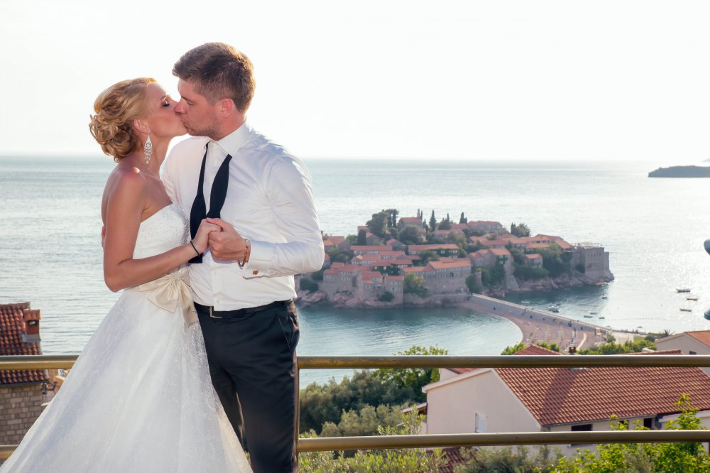 Свадьба в Черногории Adriatis Wedding. Свети Стефан
