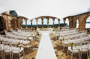 Церемония в старинном французском замке