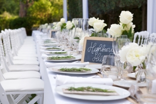 Украшение стола в ботаническом стиле