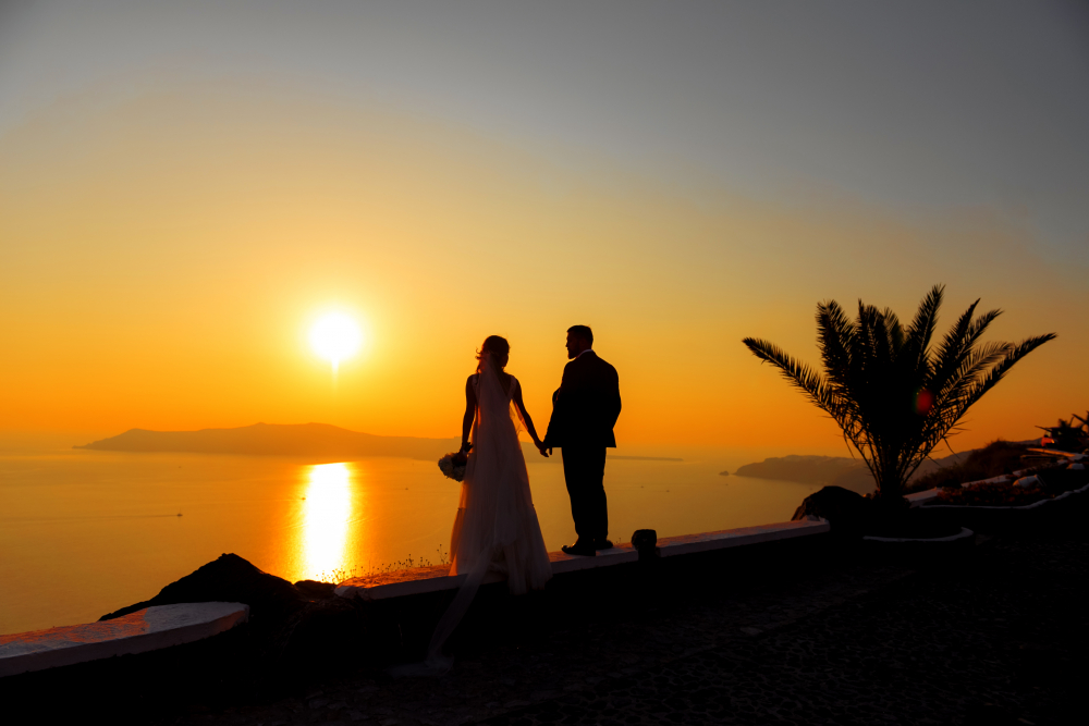 Artem&Nastya | Santorini, Greece
Planning&coordination: @vanillaskywed
---
More Santorini weddings:
RU - http://vanillaskyweddings.ru/portfolio/
EN - http://vanillaskyweddings.com/portfolio.html