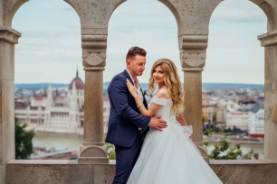 Свадьба в Европе, в Венгрии. Фото- и видеосессия символической свадьбы прекрасной Анастасии и Ивана, которая состоялась 15 сентября 2017 года