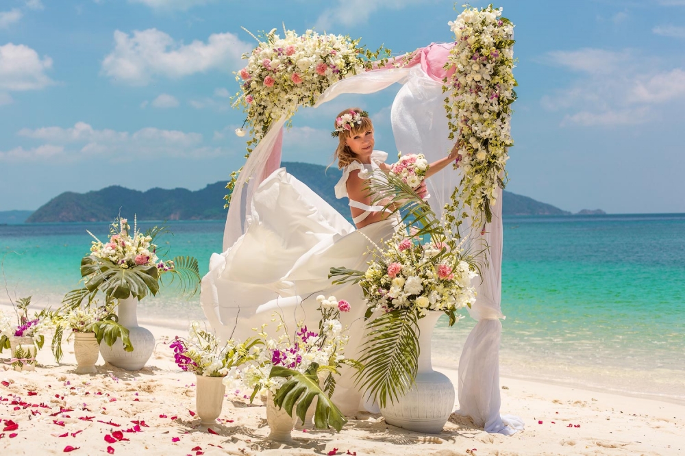 Свадьба на Пхукете в Тайланде от www.tishlerstudio.com