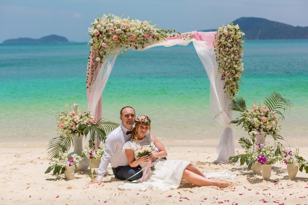 Свадьба на Пхукете в Тайланде от www.tishlerstudio.com