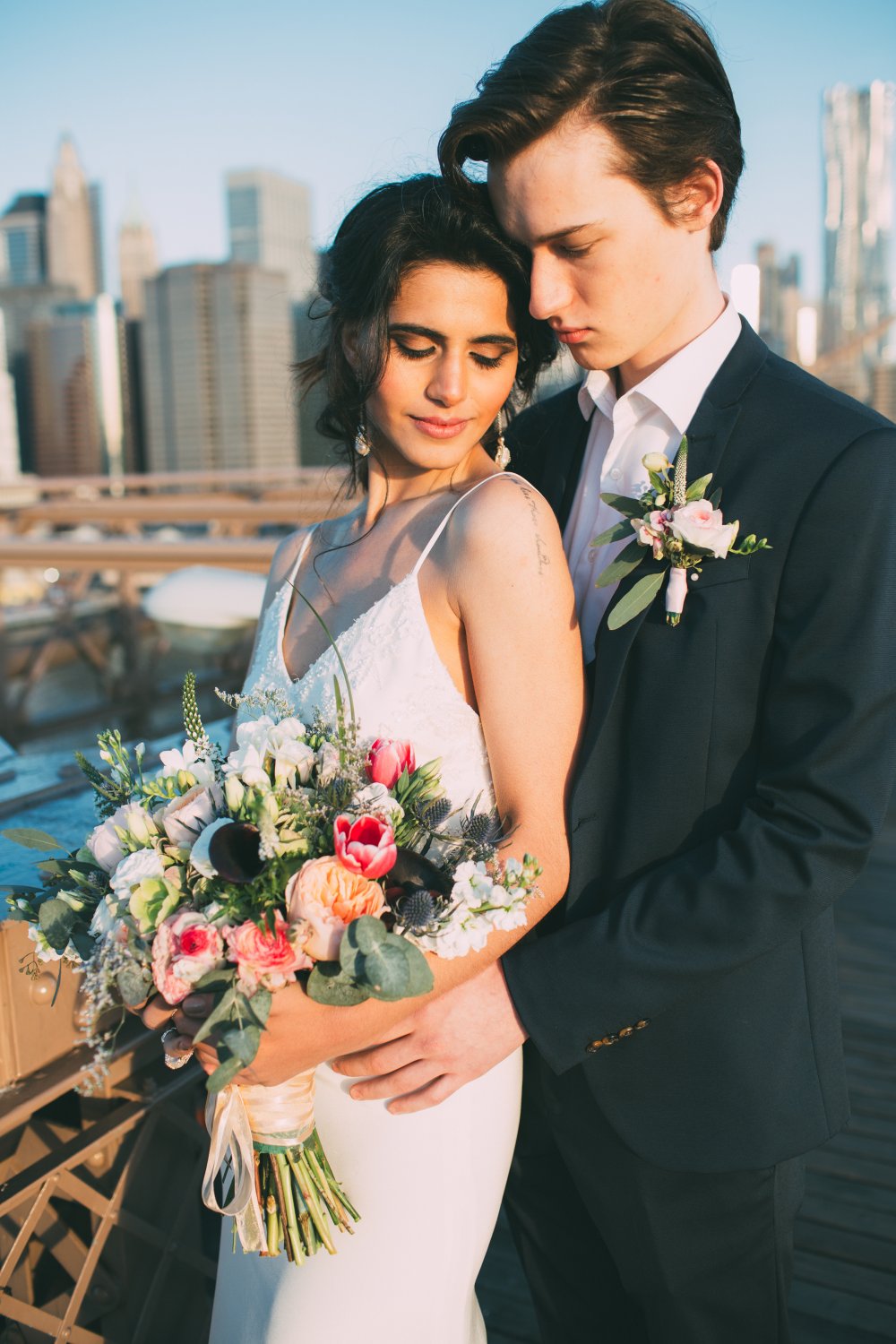 Фотограф Лариса Шорина larisashorina.com
Флорист "Bloom Room" New York.
Платье "The Wedding Shop" Moscow.
Стилист Екатерина Мизникова New York.