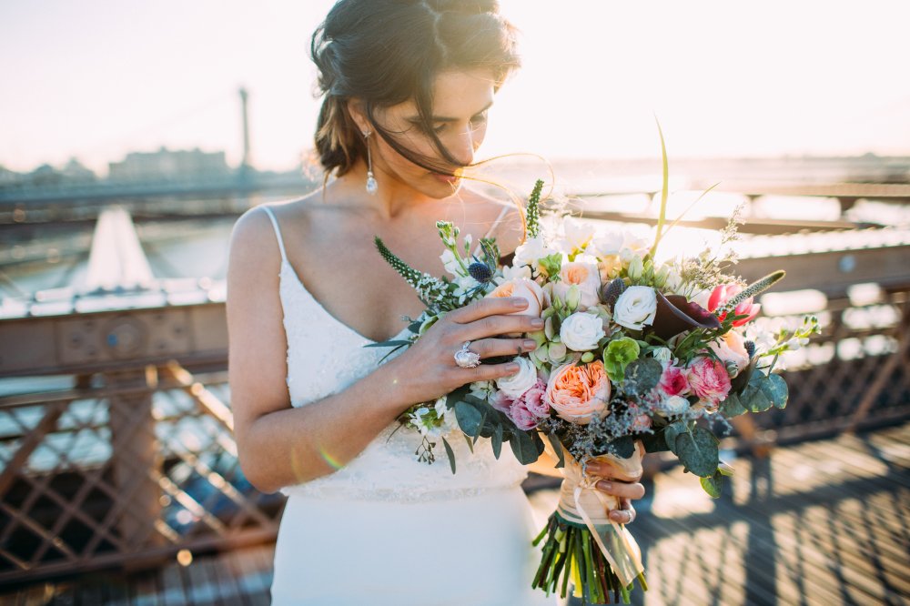 Фотограф Лариса Шорина larisashorina.com
Флорист "Bloom Room" New York.
Платье "The Wedding Shop" Moscow.
Стилист Екатерина Мизникова New York.