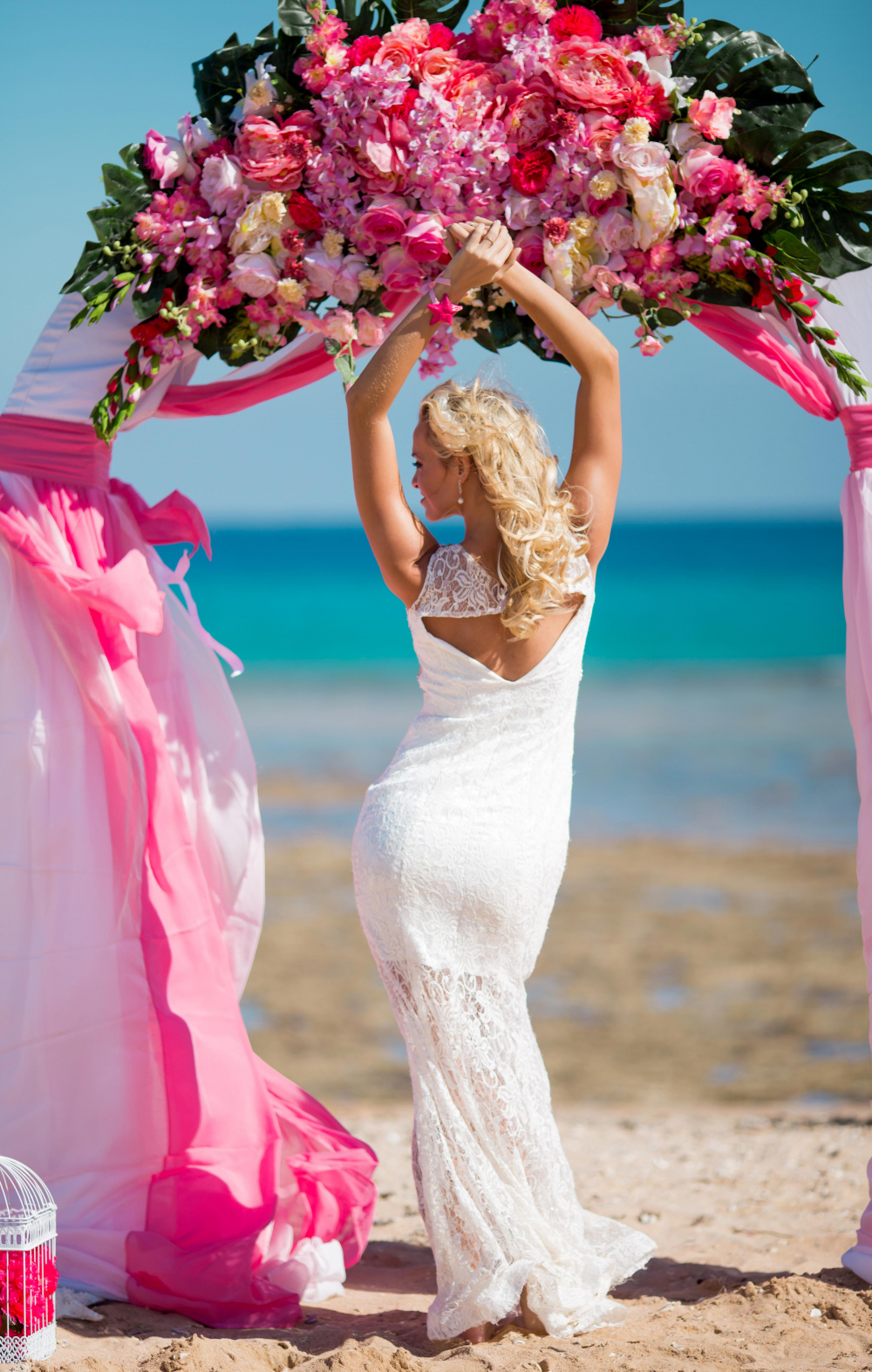 Мини- свадебная церемония "Нежная роза" Сахл Хашиш, Хургада, Египет. Свадьба за границей.