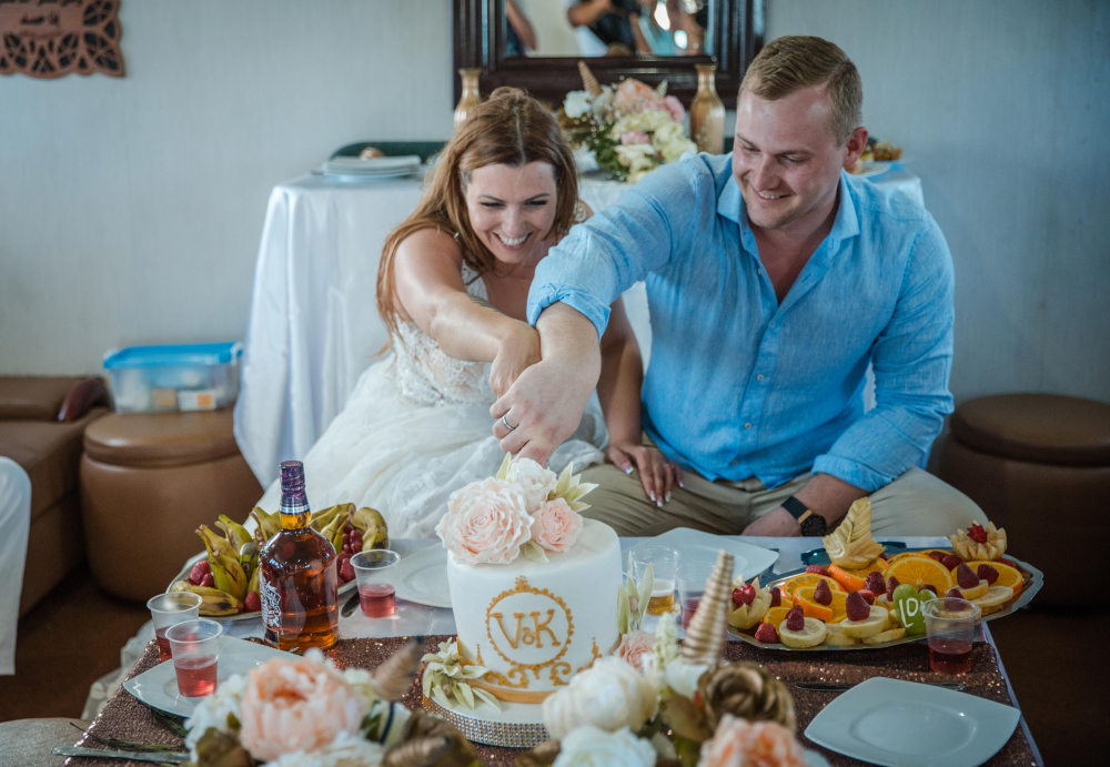 Завораживающая свадебная церемония Жемчужном острове Хургада, Египет. Свадьба за границей.