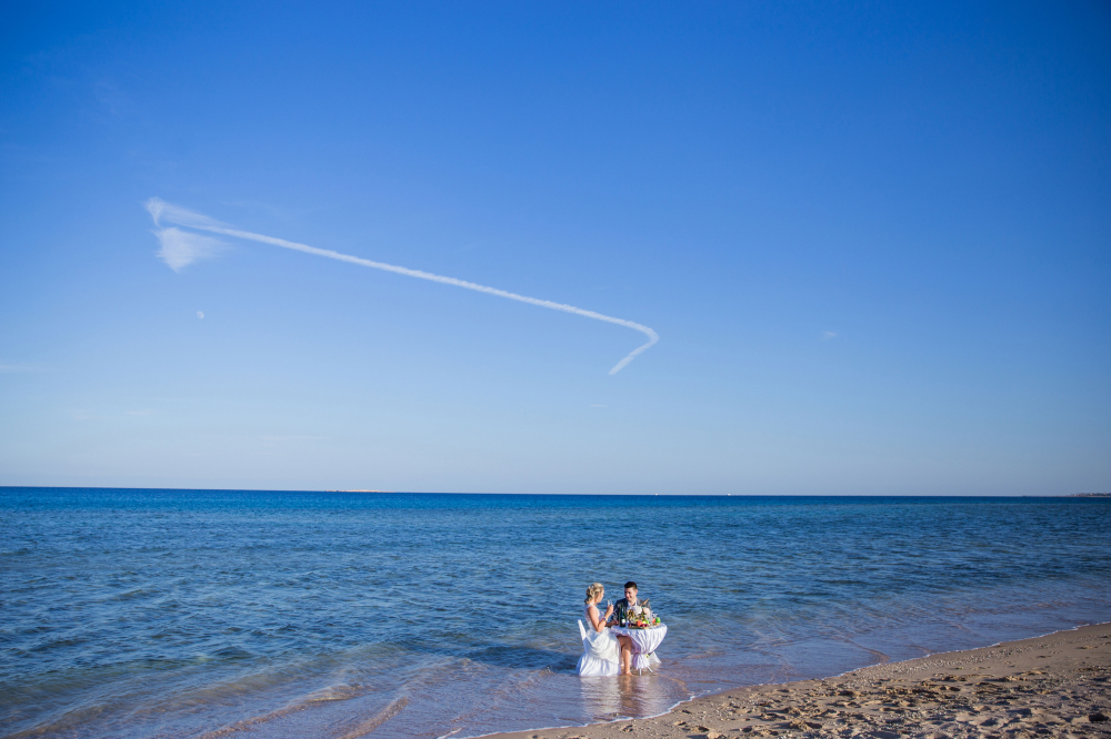 Мини- свадебная церемония "Любовь в воздухе" Сахл Хашиш, Хургада, Египет. Свадьба за границей.
