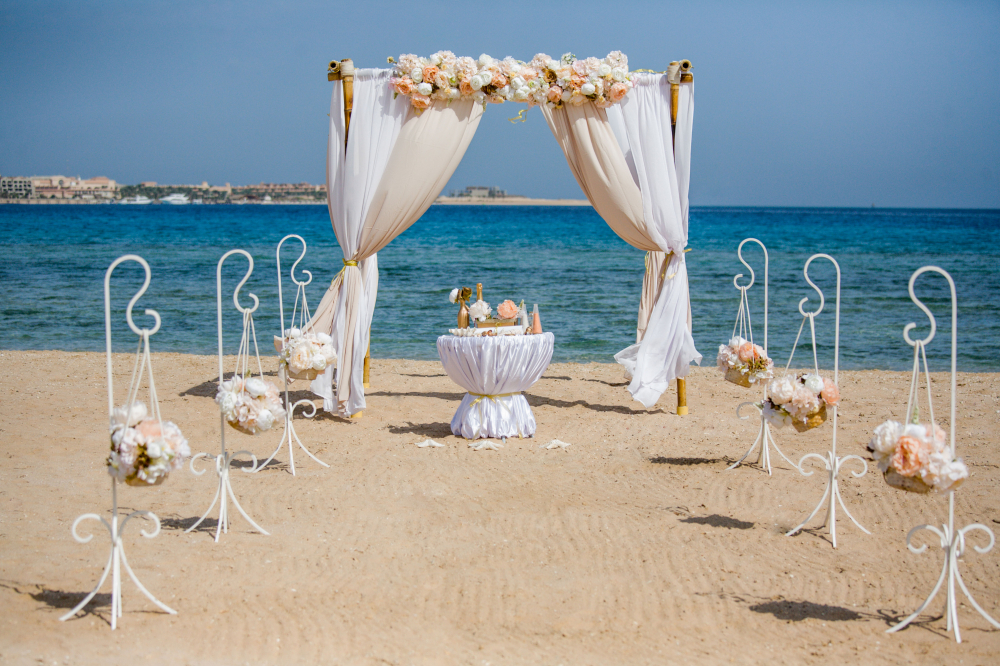 Мини- свадебная церемония "Любовь в воздухе" Сахл Хашиш, Хургада, Египет. Свадьба за границей.