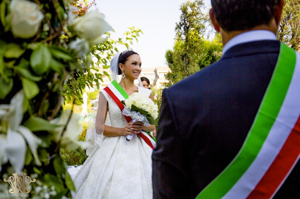 Civil wedding in Porto Cervo (Sardinia). Свадьба в Порто Черво (остров Сардиния)