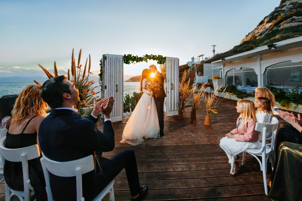 Свадебные церемонии на берегу Средиземного моря