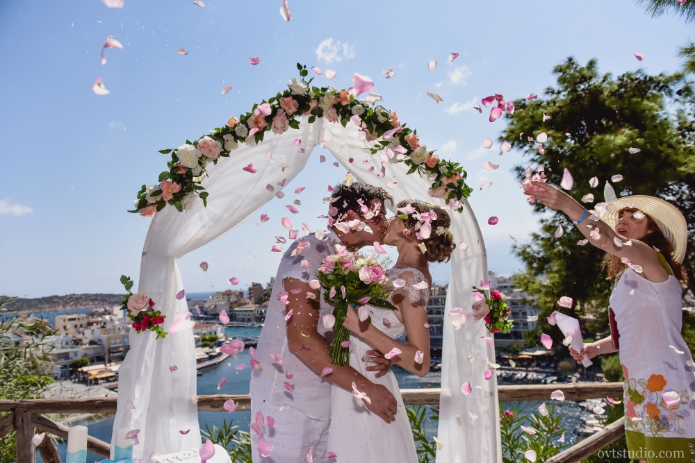 Свадьба на Крите в Греции
Свадебная церемония Альбины и Александра
СВАДЬБА КРИТ