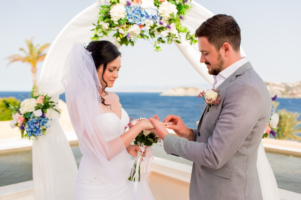 Свадебная Церемония в Греции на Крите
Анастасия и Руслан
