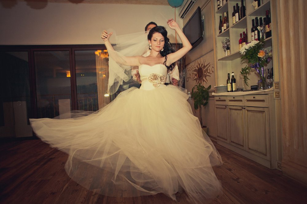 Танец молодых