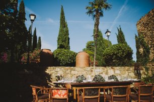 Место свадебного банкета под открытым небом