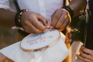 Пальцы - альтернатива подушечки для колец