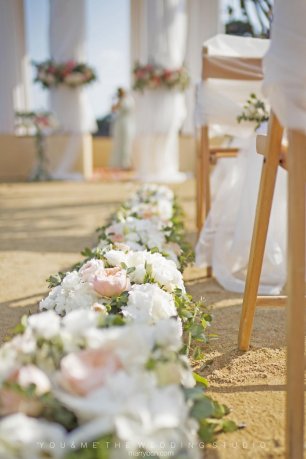 Цветочные дорожки на церемонии