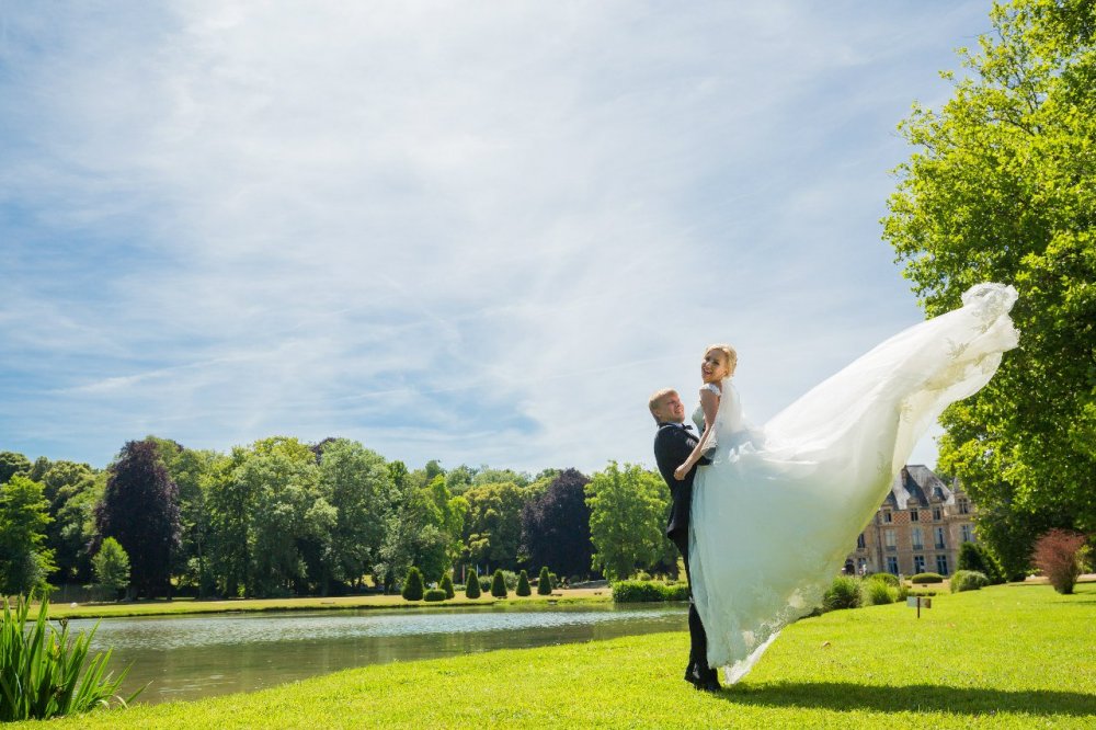 Свадьба в отеле Esclimont 4* в предместье Парижа