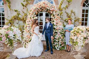 Роскошная свадьба в замке Франции