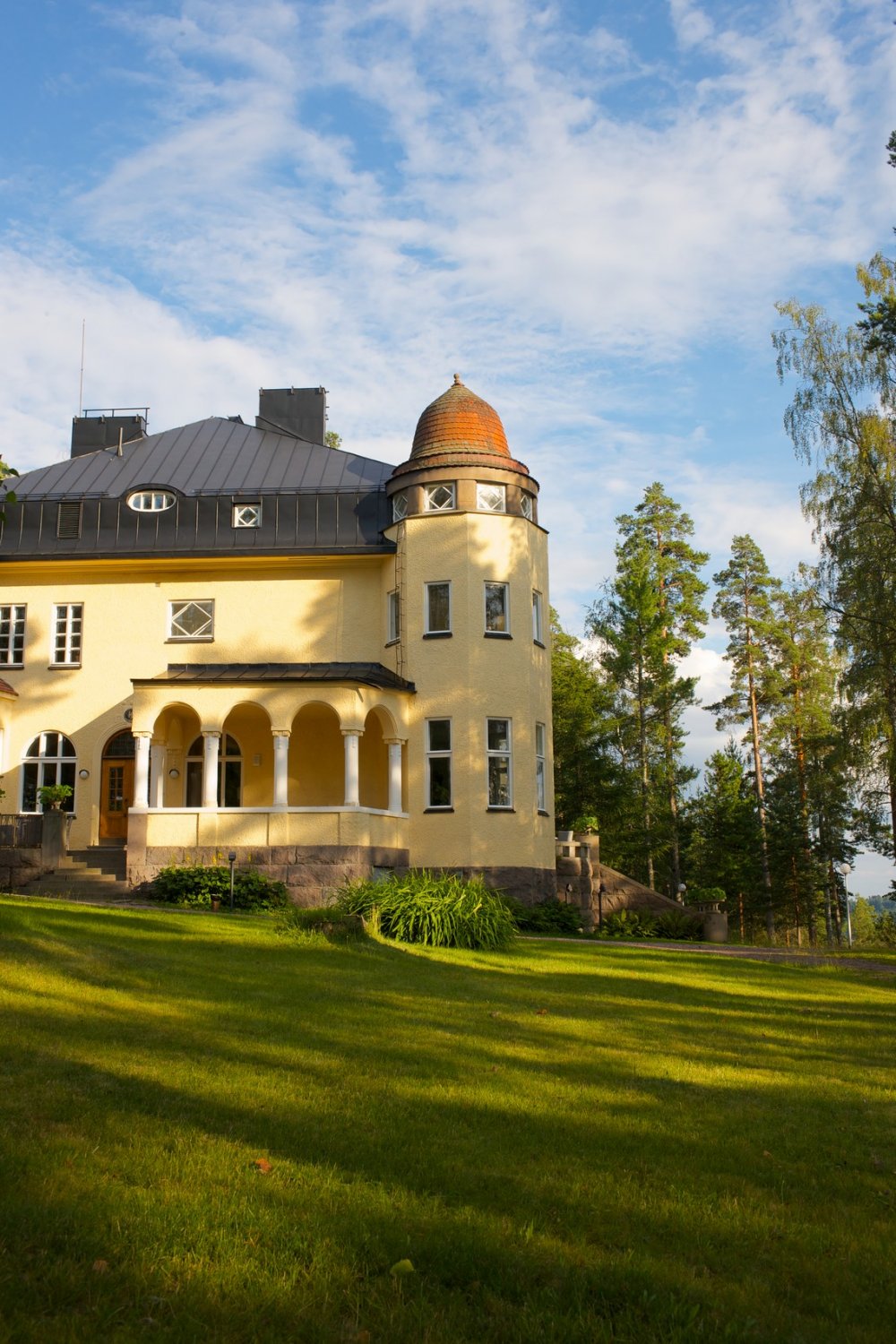 Finland, Rantalinna Castle