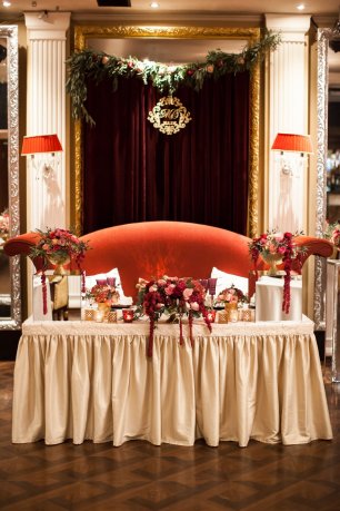 Свадьба в цвете Марсала