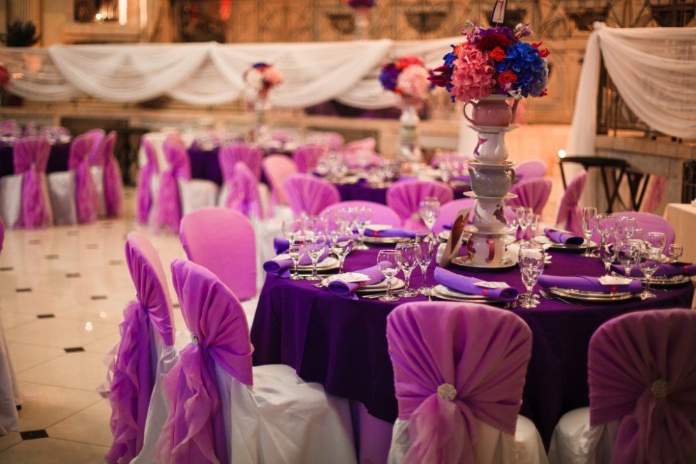 Свадьба "Алиса в стране Чудес". Свадебное агентство "Лавка Чудес" известно своими необычными тематическими свадьбами.