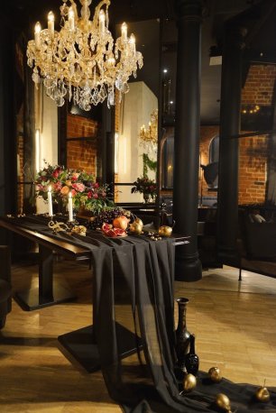 Декор свадебной фотосессии в черном цвете