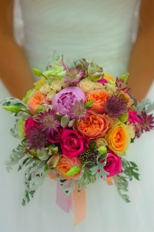 Яркий букет на свадьбу