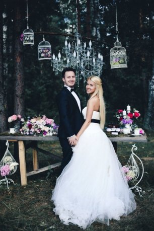 Свадебная фотосессия в лесу