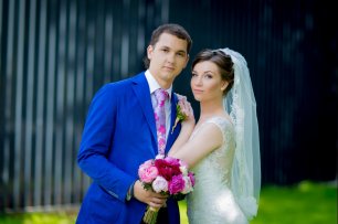 Синий костюм жениха