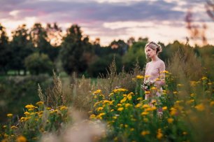 Очаровательная Маша