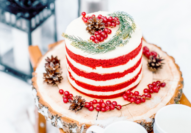 цвет свадьбы 2019, свадьба в красном цвете, свадьба в бордовом цвете, организатор KATE & LEO