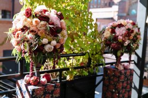 Цветочные композиции на подставках