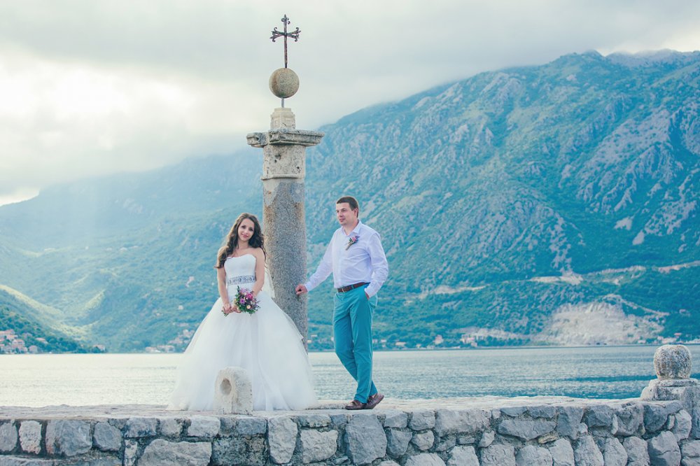 Умопомрачительная свадьба в Черногории Ксении и Сергея в стиле "рустик"