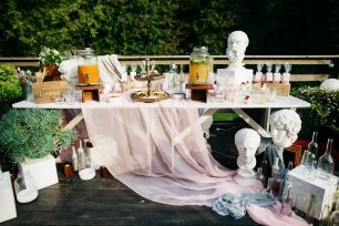 Фуршетный стол