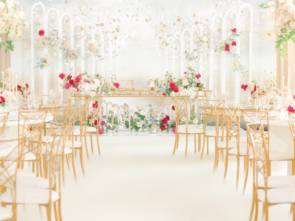Оформление зала на свадьбе Алины и Алексея