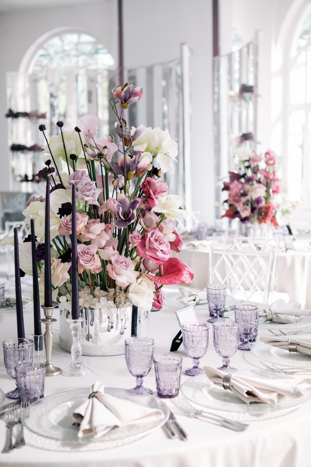 Оформление гостевых столов на свадьбе Миланы и Жени