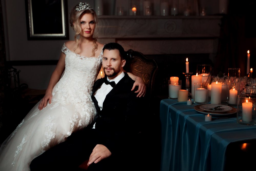Зимняя свадьба в замке для двоих