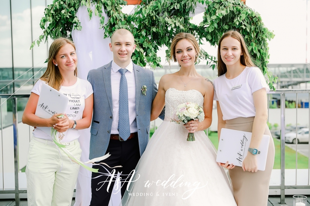 Максим & Кристина (23.06.2018).
Дата - 23 июня 2018 года.
Локация - аэропорт-отель "Angelo".