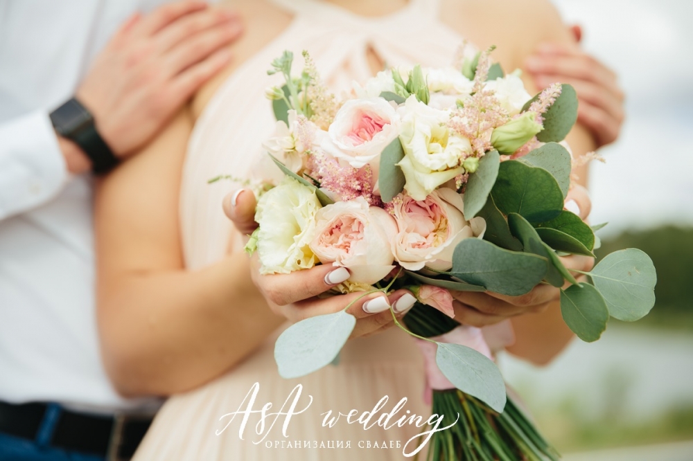 Артём & Анастасия.
Дата - 29 июля 2017 года.
Локация - "Гринвальд".