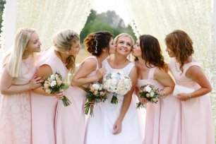 Подружки невесты
