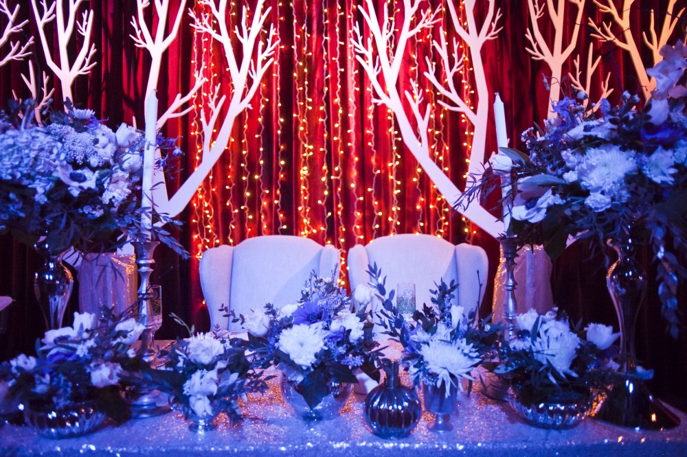 Волшебный декор зимней свадьбы