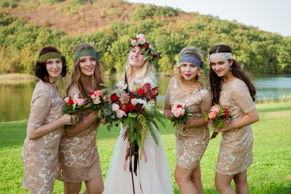 Подружки невесты на свадьбе в стиле бохо