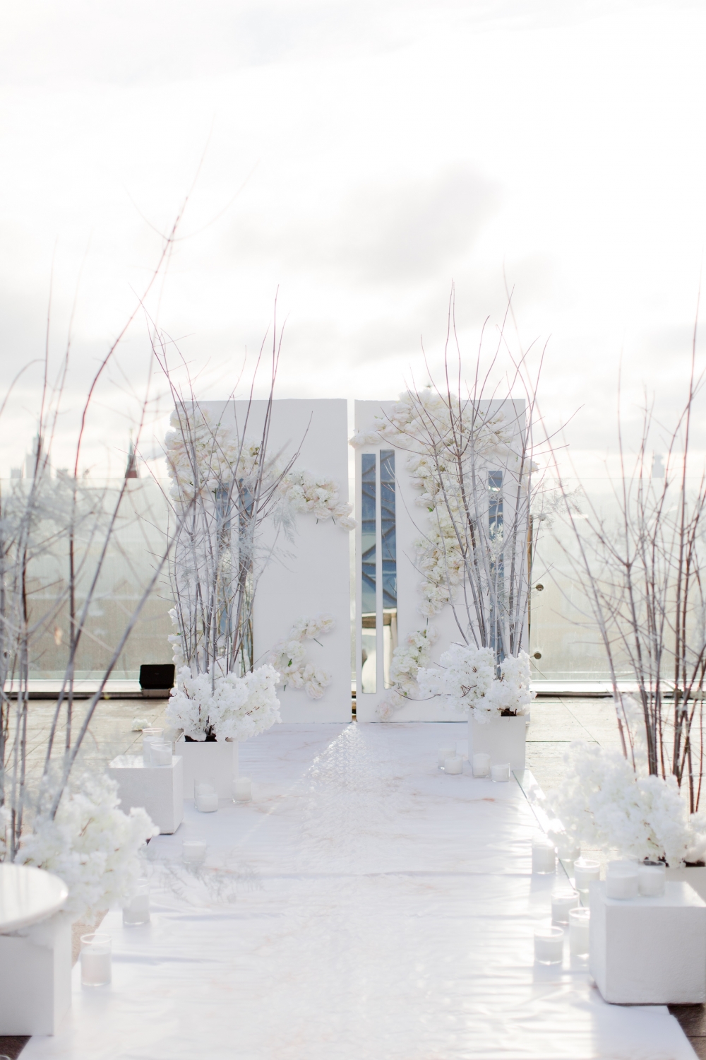 @svetlanaromashina
Площадка @ritzcarlton
Организация @joys4girls
Декор и флористика @nndecor.design
Фото @malvina_frolova
Видео @nerofilms
MUAH @legend_ny
Платье @vanilastudio
Полиграфия @_letter_b
Торт @tortikannuchka
Аренда мебели @arendokratia