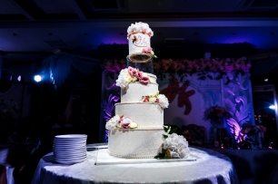 Свадебный торт Артема и Кристины