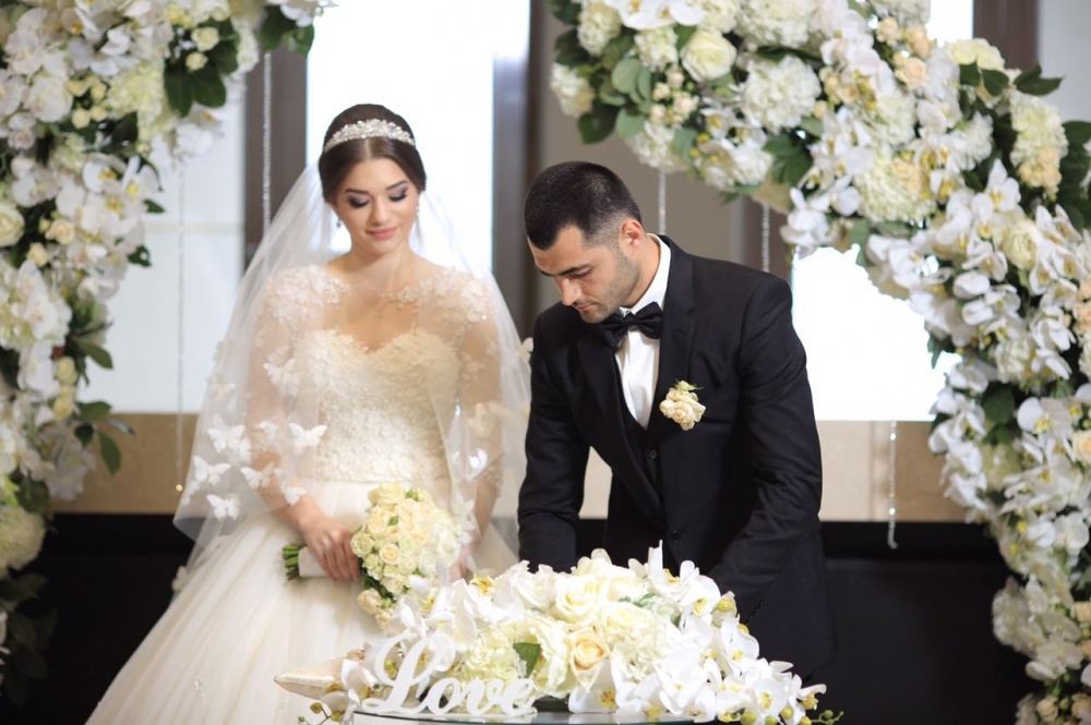 Есть такие свадебные фото, слова к которым будут лишними... Можно долго смотреть, любоваться и даже услышать то, о чем молчат двое.
✨ Фото Влад Саркисов http://vk.com/vlad_sarkisov
✨Организатор и ведущая свадебной Церемонии Наталия Третьякова