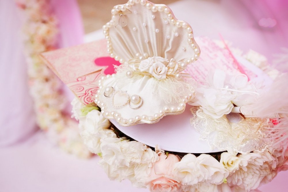 Свадебные аксессуары ручной работы.
Организатор и ведущая свадебных Церемоний в Сочи-Наталия Третьякова