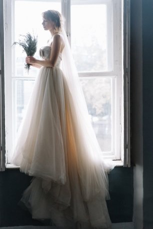 Романтичная готическая сказка во дворце